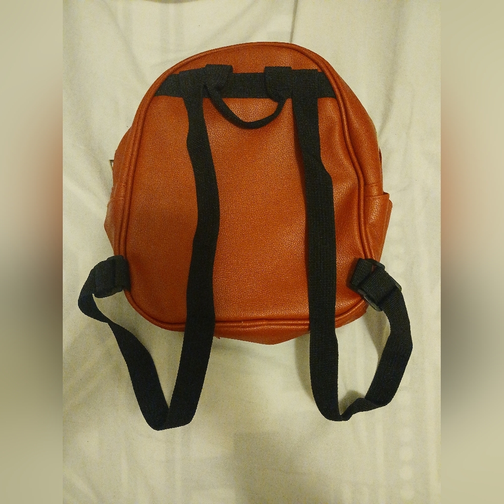 Harry Potter Hogwarts Gryffindor Mini Backpack - Picture 2 of 8